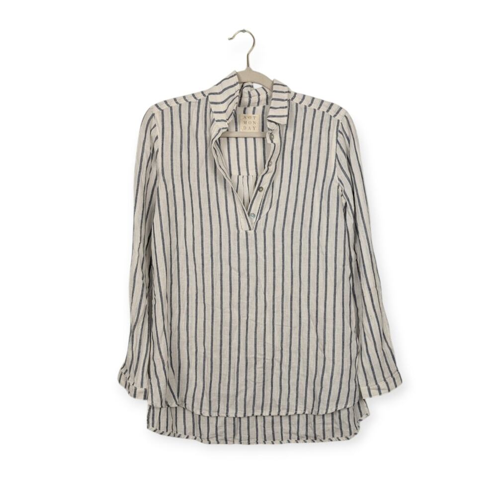 Not Monday The Label Young Roadie Blouse S White Navy Stripe Quarter Button